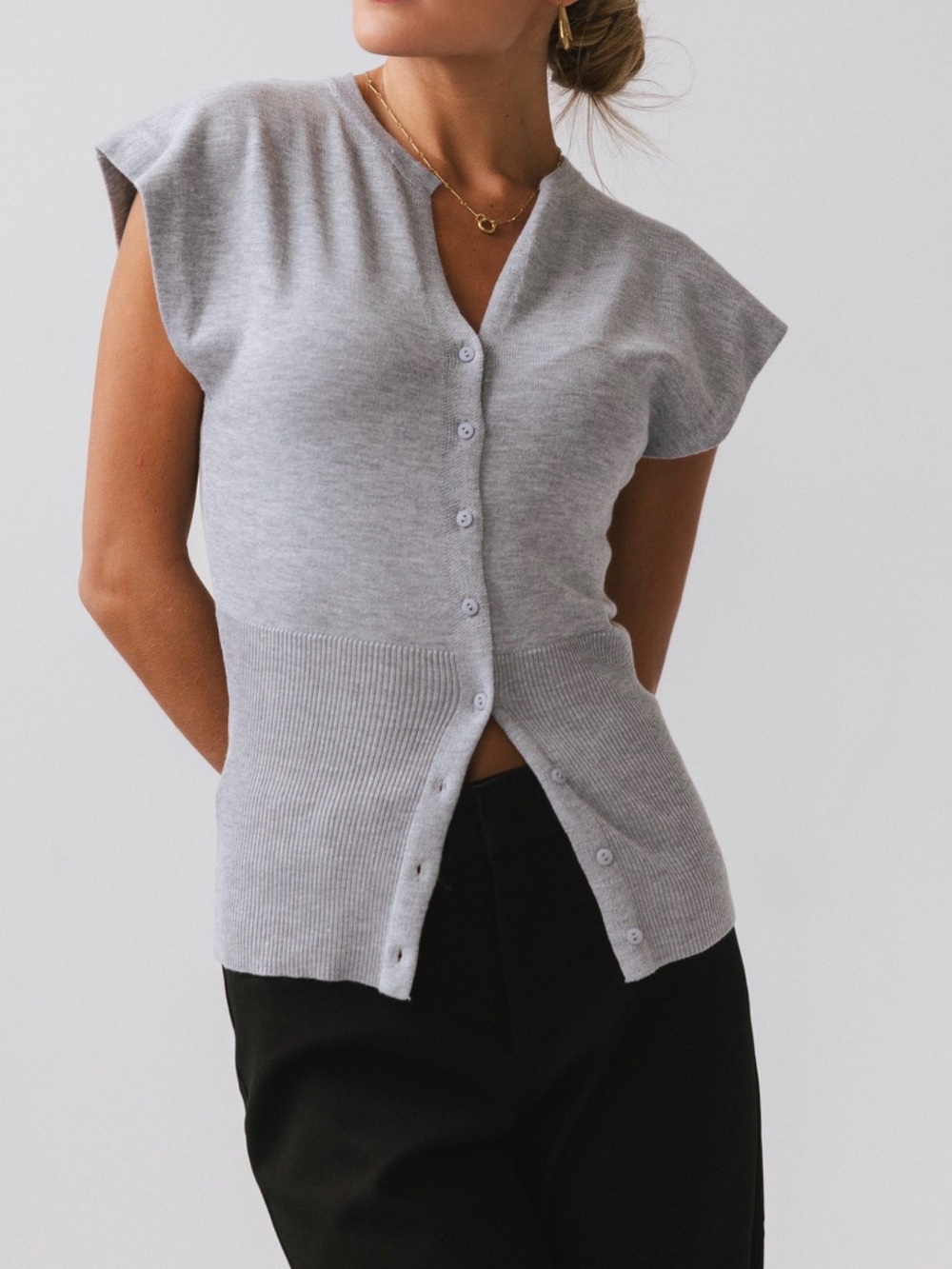 bohme Light Gray Button-Front Cap Sleeve Knit Top